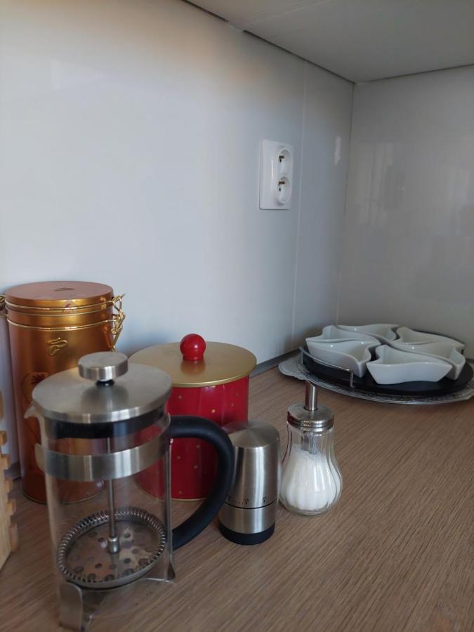 Emily Apartment โกชิเซ ภายนอก รูปภาพ