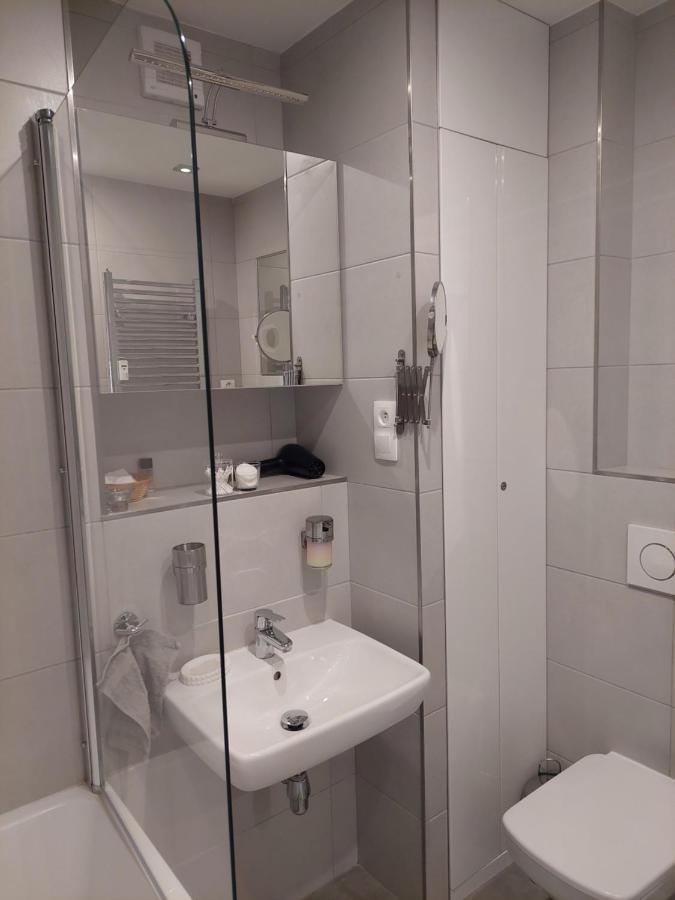 Emily Apartment โกชิเซ ภายนอก รูปภาพ