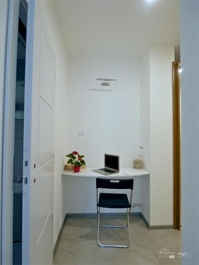 Emily Apartment โกชิเซ ภายนอก รูปภาพ